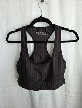 G442. Beyond Yoga Work It Over Long Line Bra in Black Stripe Jacquard - Size L